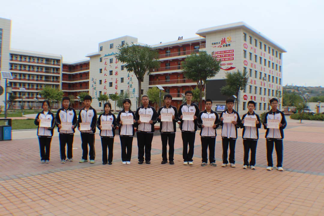 优异13.jpg