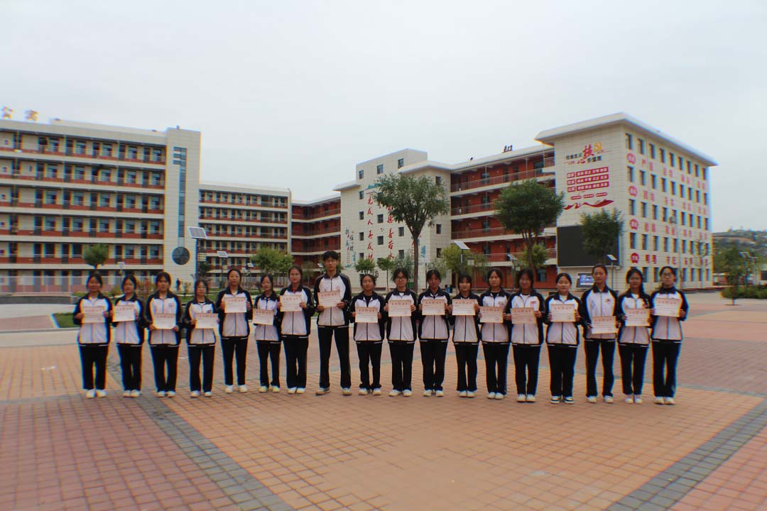 优异16.jpg