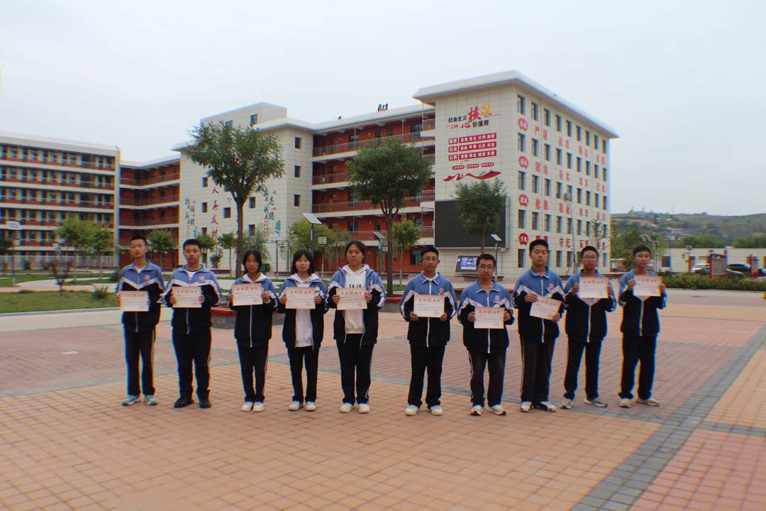 优异23.jpg
